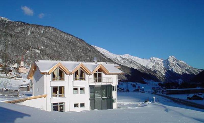 Bed and Breakfast Adrian St. Anton am Arlberg Exterior foto